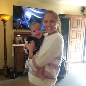 Meet your Posher, Cayla